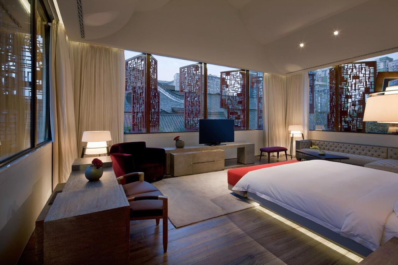 Guanyin Yiyuntai Hotel Chengdu Buitenkant foto
